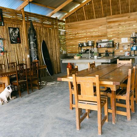 Katana Siargao Hostel Catangnan Kültér fotó